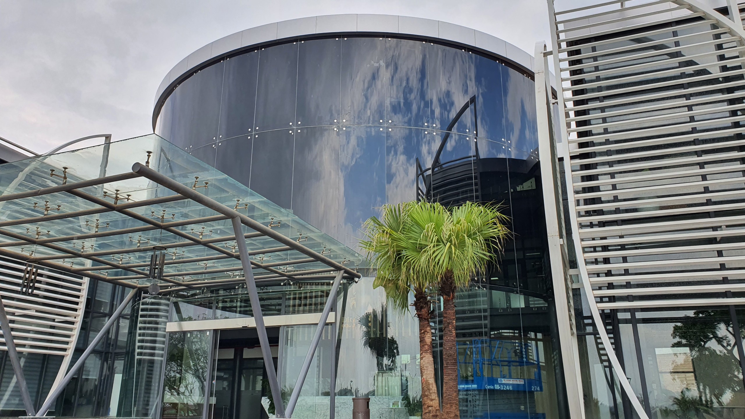 z2539797565167_a83f57db121963b66e4597877f8670bf