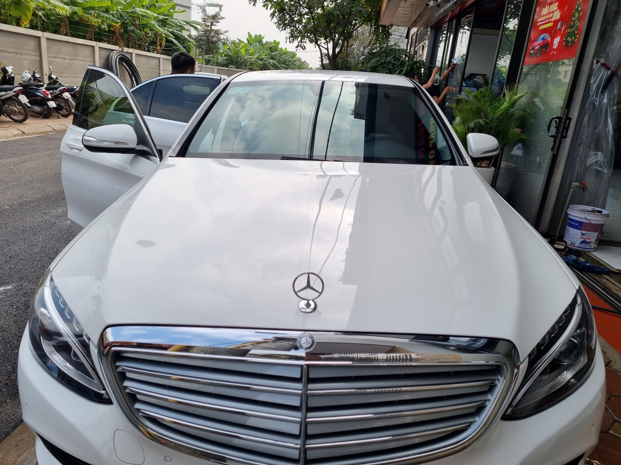 z3080000510427_52e46e919d63afc5527ba9ed7d9b8d55