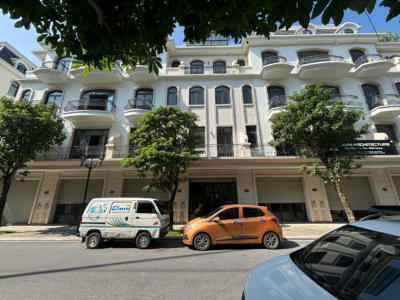 thi công phim cách nhiệt Classis Steel 20 Ocean Park 2